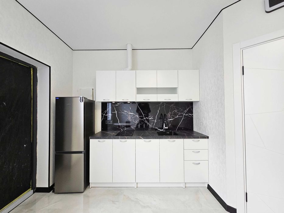 Оренда двоповерхового Townhouse 35m2 з новим ремонтом