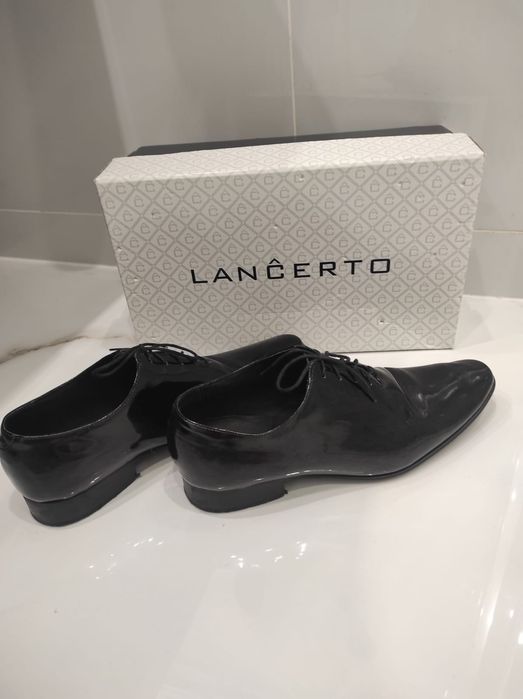Eleganckie buty lakierowane roz. 41