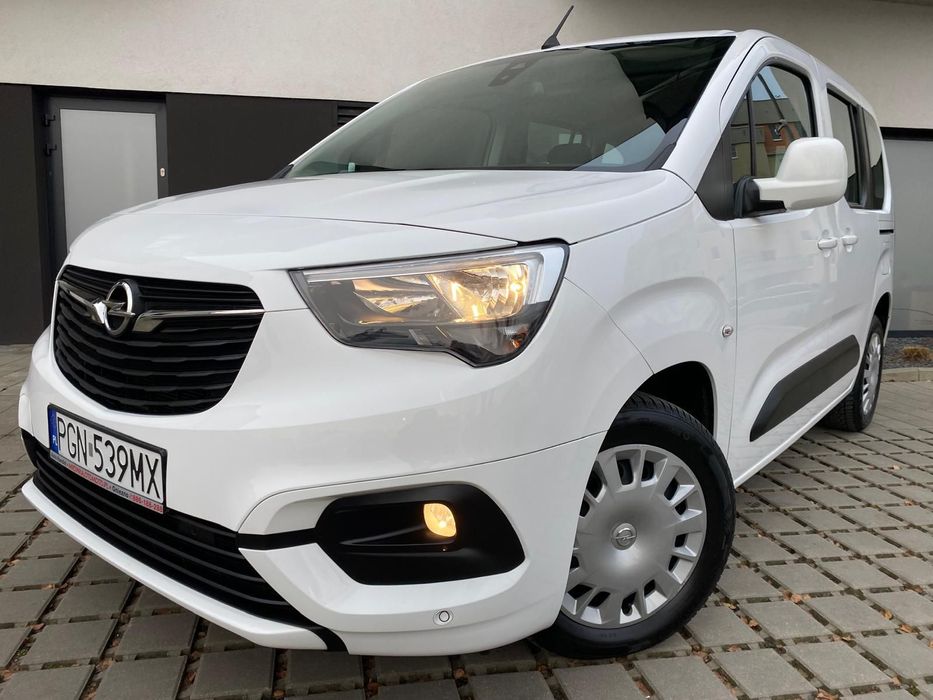 Opel Combo LIFE/ KAMERA 360/ NAVI/ LED/ Podgrz,Fotel/ KLIMATRONIK/ PDCx2/ 111tys