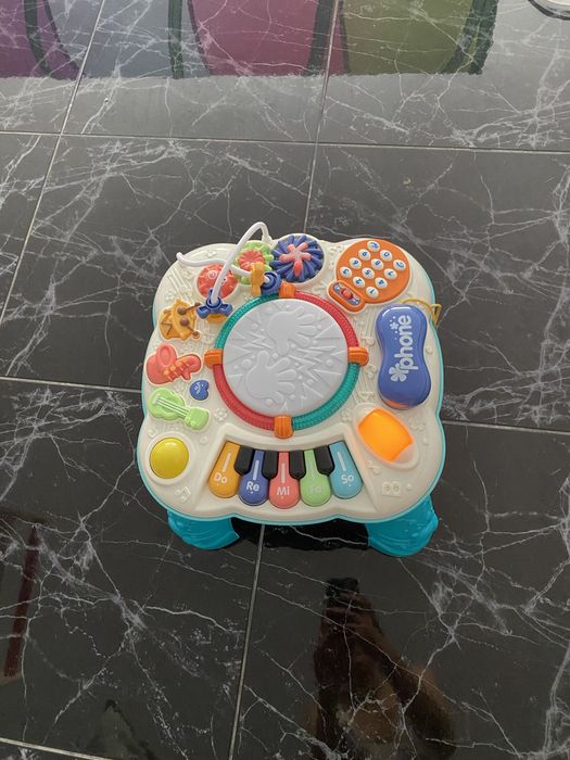 Mesa actividades criança/bebe