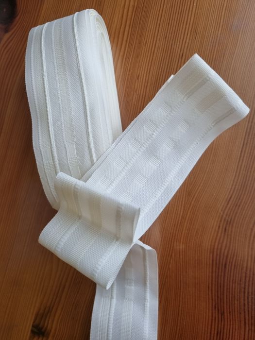 Nowa  taśma do firan