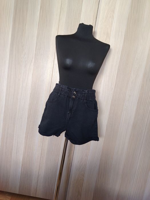 Zara czarne szorty jeansowe wysoki stan 36