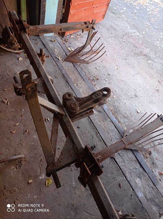 Розорувач картоплі тракторний