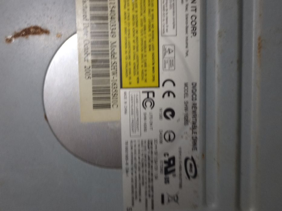 Sprzedam dwa Retro PC napędy Optyczne