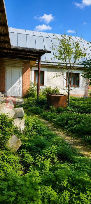 Будинок біля Красилова | Яворівці | Велике господарство + бізнес. Житлова 100