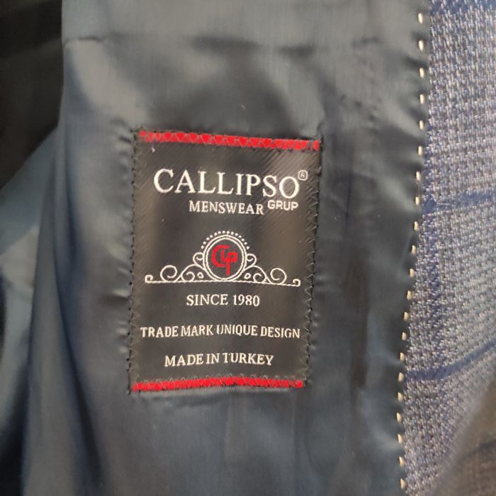 Продам муж.кост. 54-56р.