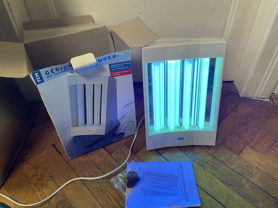 Domowe solarium TCM 75w - lampa do opalania