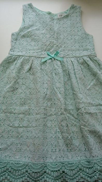 Летнее платье на девочку 6-7 лет H&M сарафан