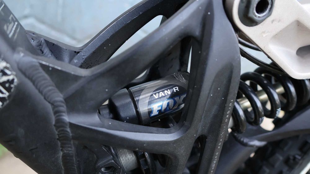 Деребан, разборка велосипеда Specialized Demo 9 DH