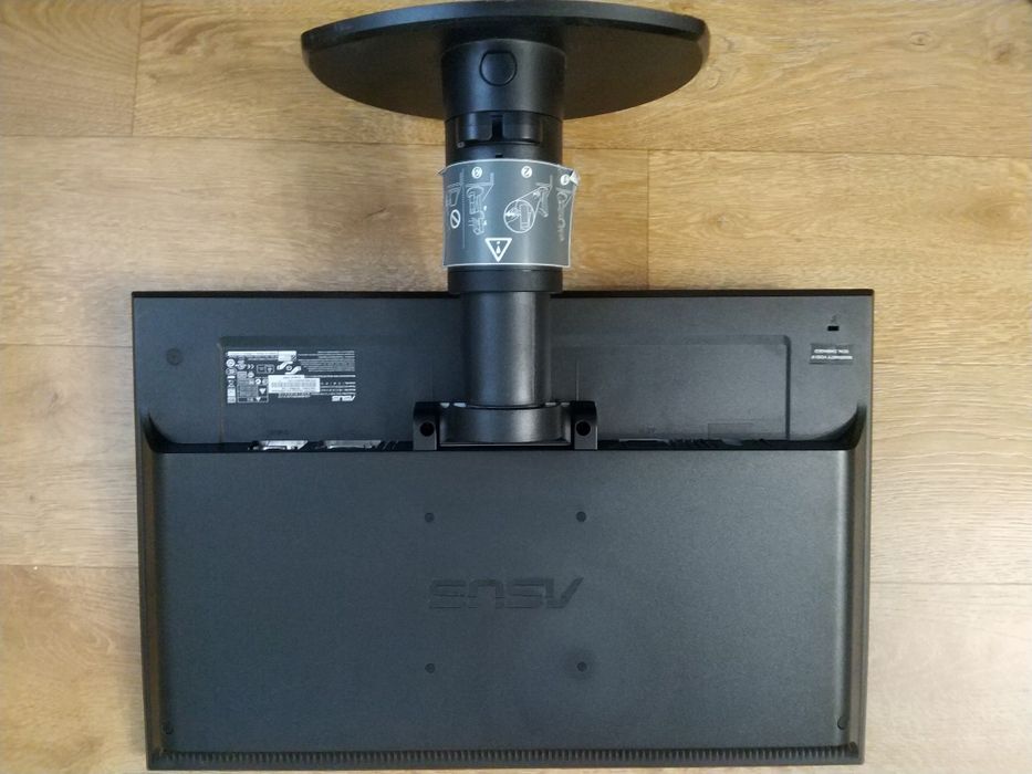 Монитор Asus VW 225 NL