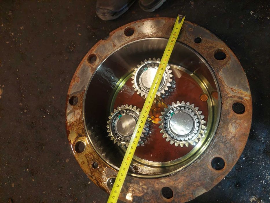 jcb 550-80 spicer zwolnica