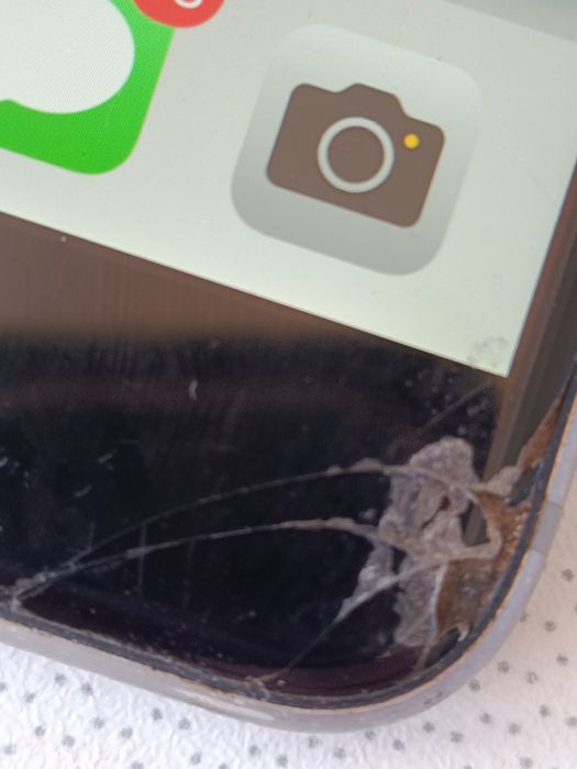 Телефон iphone 6s