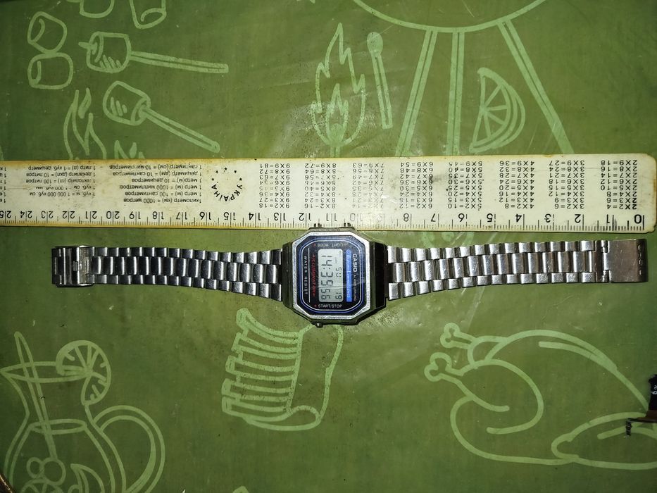 Часы CASIO  A168