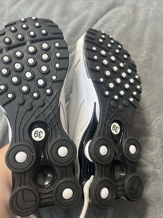 Продам  нові жіночі Nike