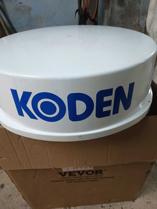Antena radarowa Koden RB 715A i plotery