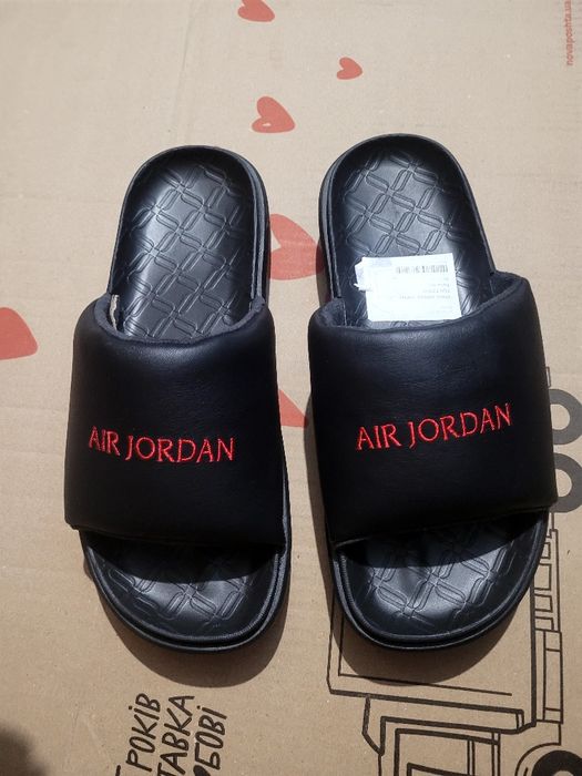 Шлепанцы NIKE AIR JORDAN жіночі нові original