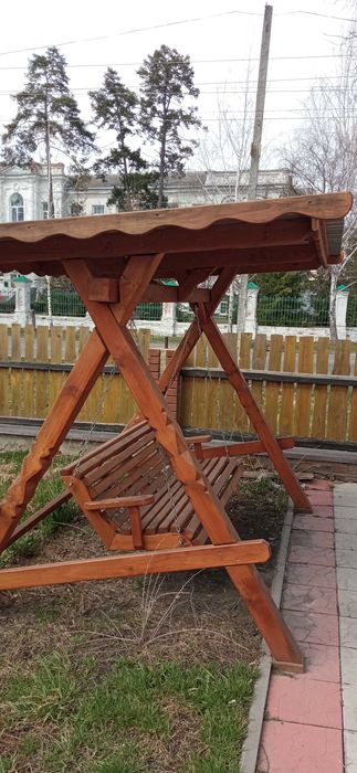 Бесідка колодязь тин очеретяні мати качеля
