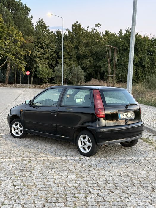 Fiat Punto Gasolina 6 Velocidades foto 3