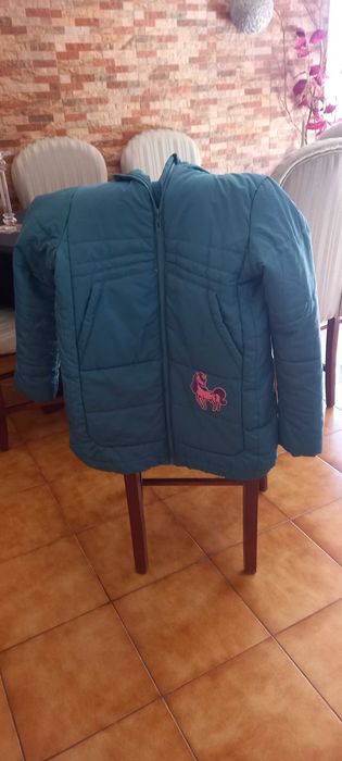 Kispo de menina em cor verde