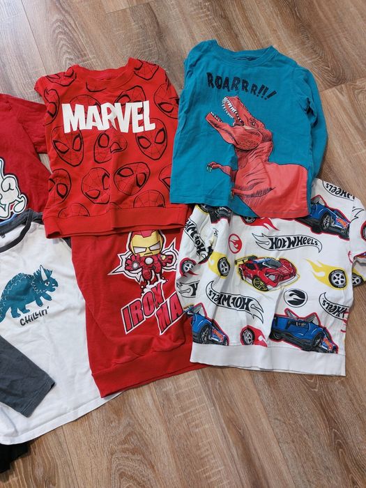 Ubrania chłopięce 122-128