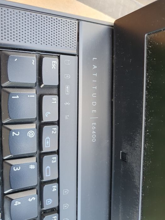 Laptop Dell latitude e5400  e6400 3 sztuki