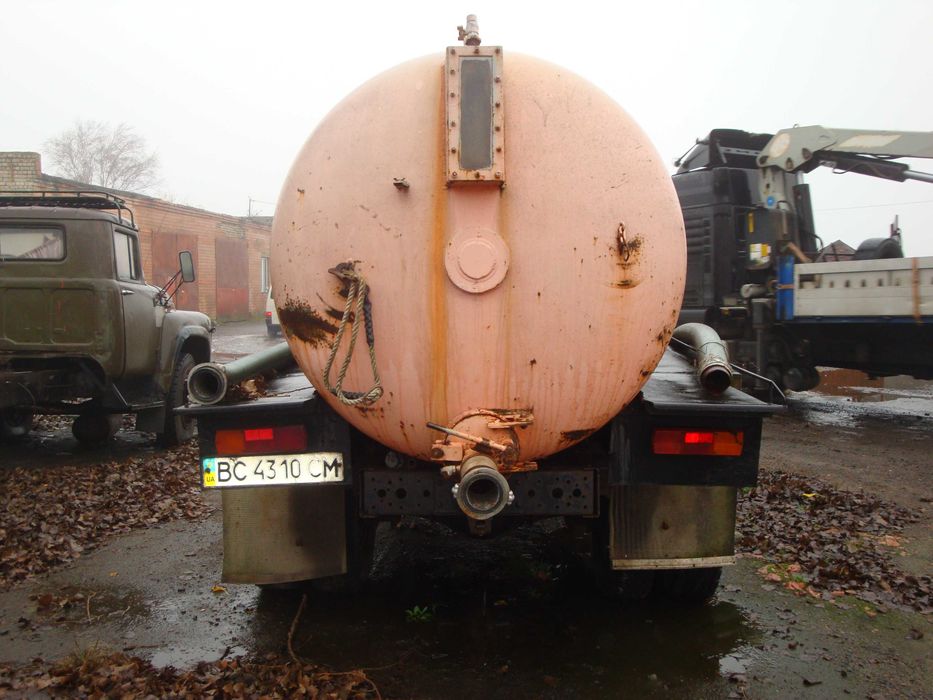 асенізатор ЗІЛ-130
