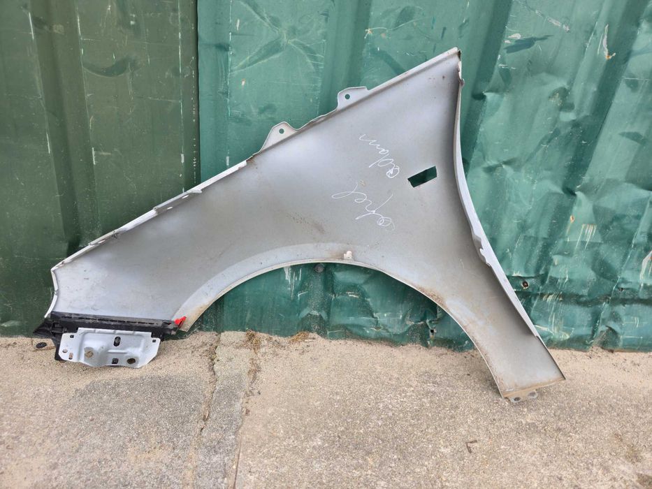 Guarda lamas direito OPEL Insignia A (2008 a 2017)