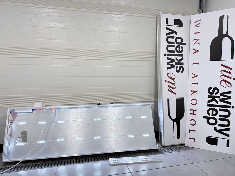 2 Kasetony relkamowe LED 1500x500