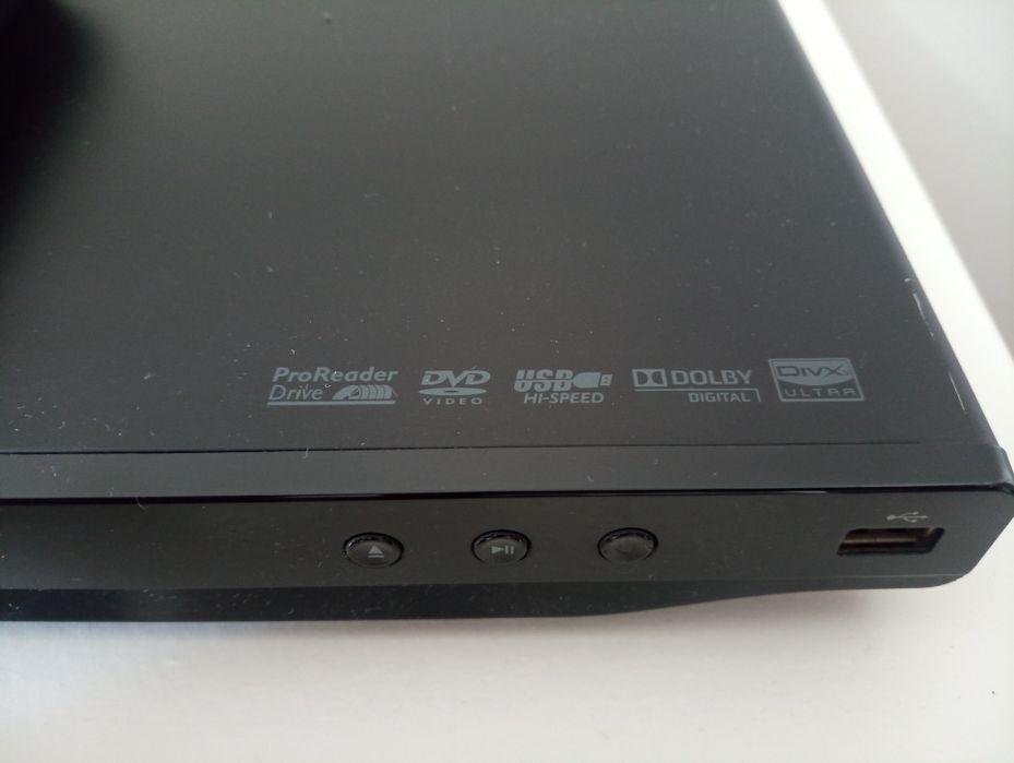 Leitor de DVD Philips Com comando	 - Pouco Uso. Como Novo*