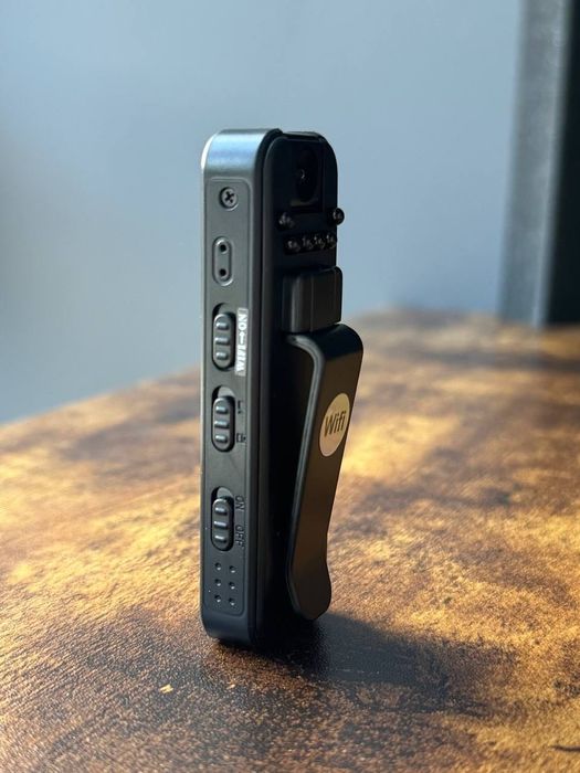 Боди камера с поворотным объективом, ночным видением и диктофоном