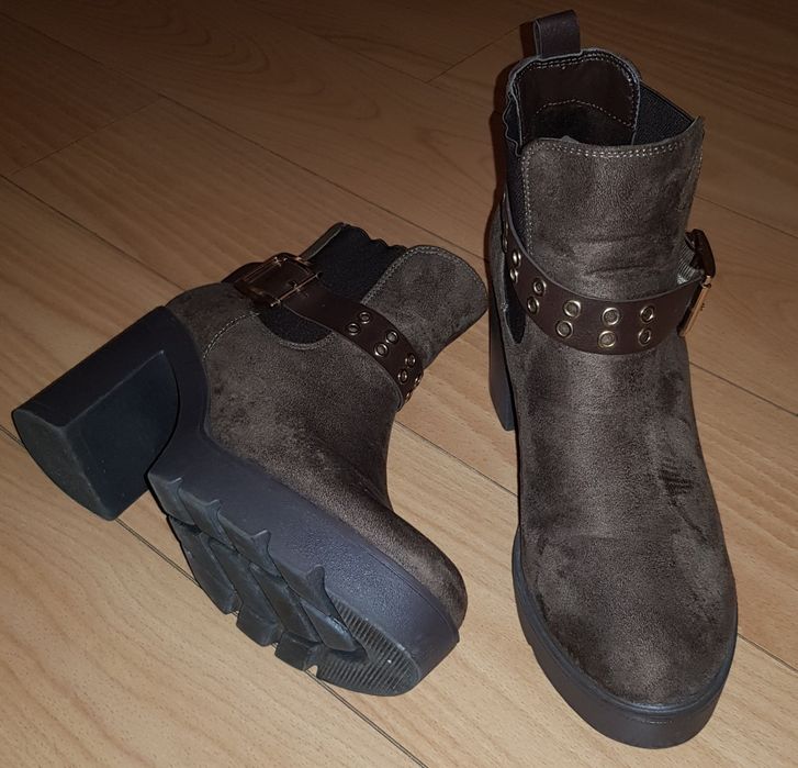 Botas Elegantes 38 castanhas