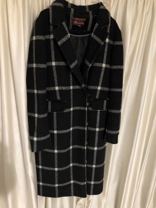 Пальто нарядне.