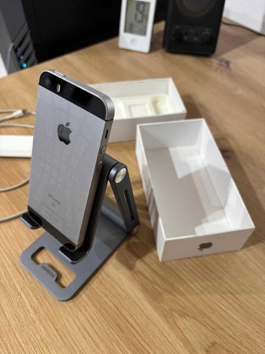 IPhone SE Oryginalna ładowarka 1 właściciel 2018