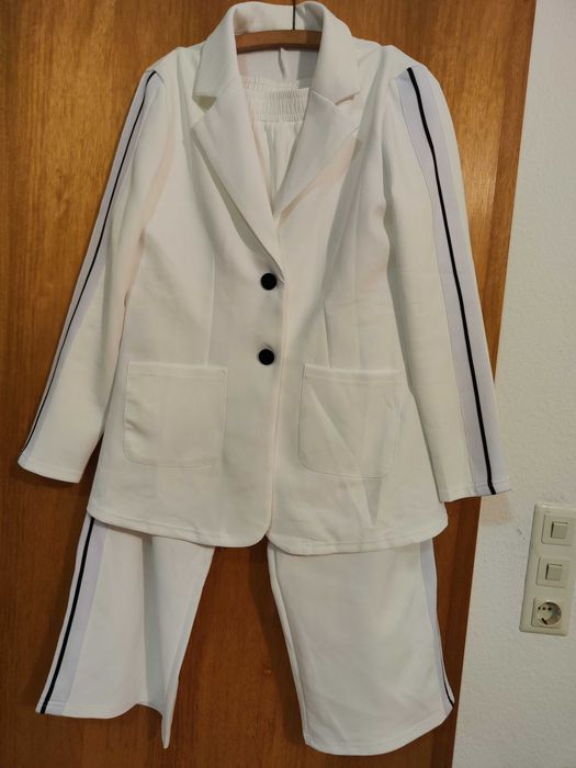 Garnitur damski na co dzień.