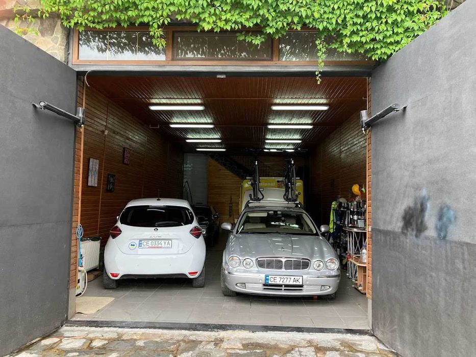 Продаж будинку , 400 кв. м, 5 кімнат можлива продажа за BTC Bitcoin