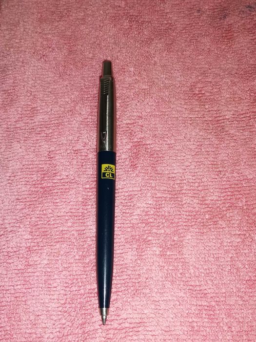 Caneta esferográfica Parker ( UK azul escuro) antiga :  (para colecionadores)