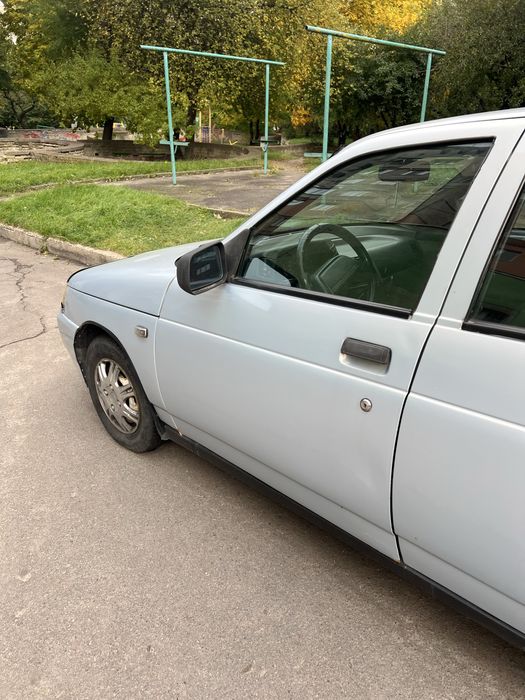 ВАЗ            21112.