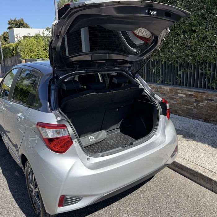 Toyota Yaris 1.5 Hybrid 2019 *DESDE 199€ MêS*