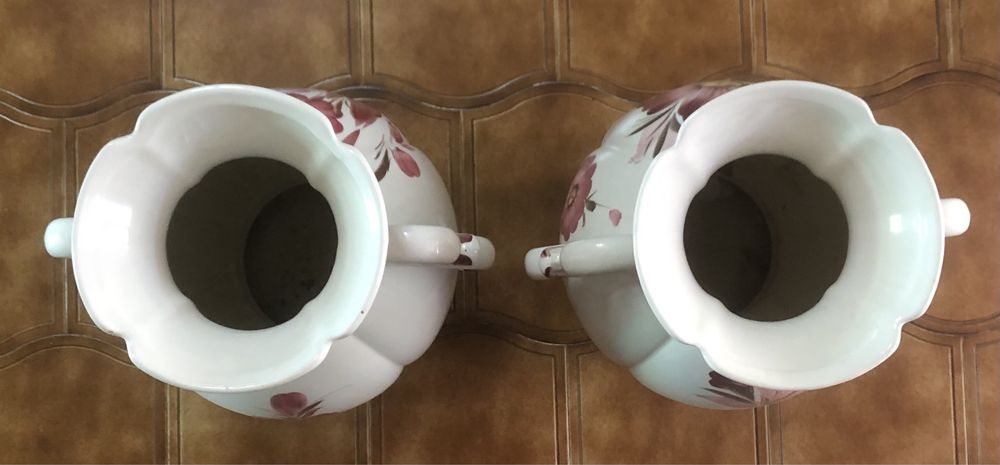 2 Vasos/Jarros grandes de sala em Porcelana