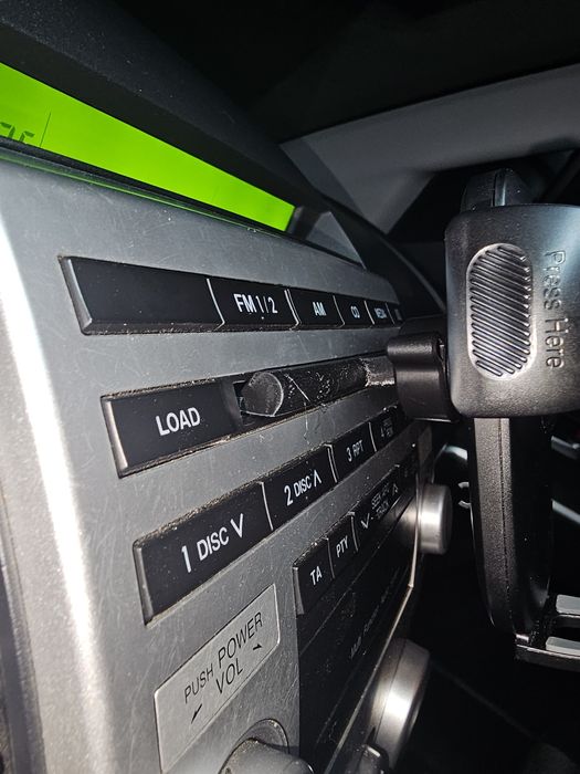 Тримач телефону в CD привід, перехідник