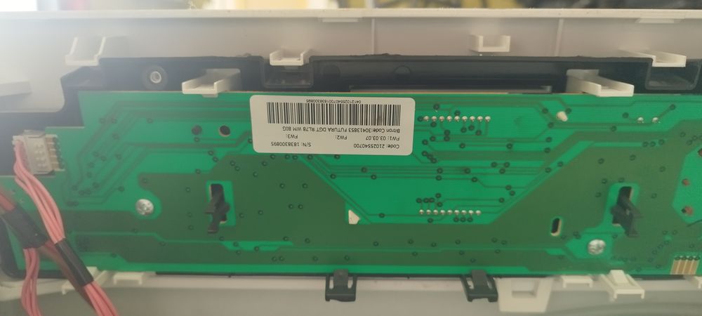 Máquina Lavar Roupa Ariston Hotpoint - para Peças - Mod. FMG 823B EU.M