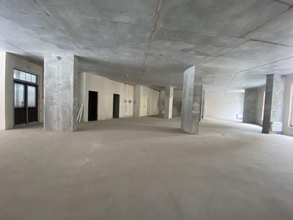 Оренда приміщення на вул. Дегтярна, 20 на 121,2 м², від власника