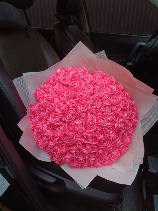 Букет з атласної стрічки