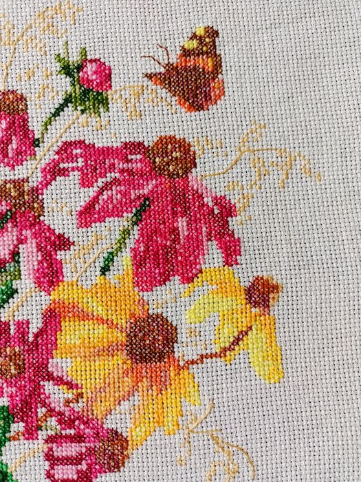 Obraz haftowany krzyżykowy kwiaty