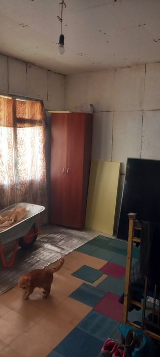 Продам домик 6 соток земли р-н 55 Блочок свет,вода