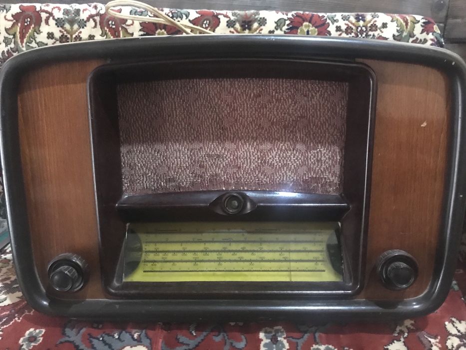 Радиоприемник Балтика номер:7647