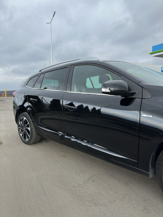 Renault megane 3 Bose рейсталінговий