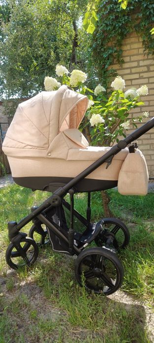 Коляска 2в1 майже нова
