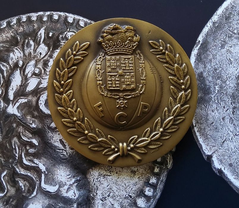 24226#Medalha F C PORTO vencedor Taça Campeões Europeus Tóquio 1987