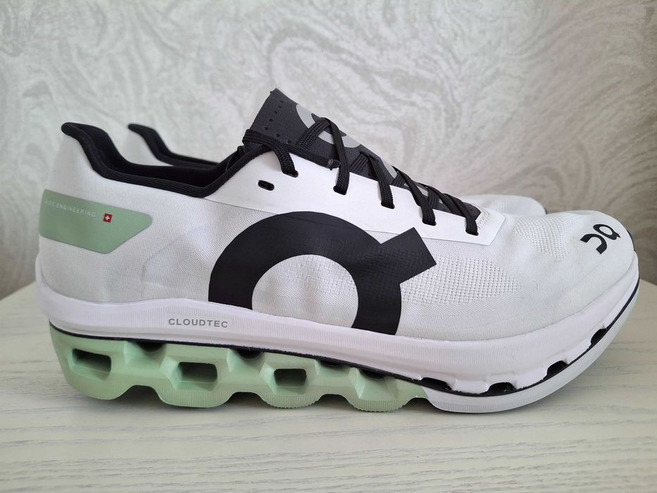 Кросівки On Cloudboom Echo Нові 42р.